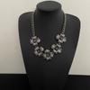 Unique Style Flower Necklace: Trendy High-Class Clavicle Chain for Women, Exquisite Temperament Choker