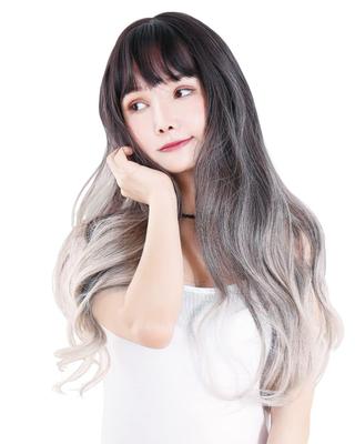 Barevné vlasy – Barevné paruky pro cosplay