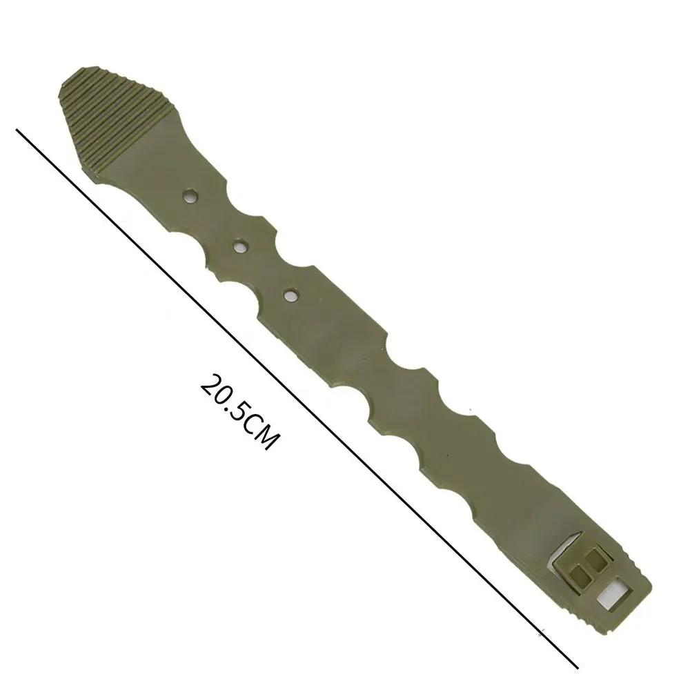MOLLE system tactical Malice Clips compatible with various waist belts, buckle strips, chest and leg harness fixing buckles.