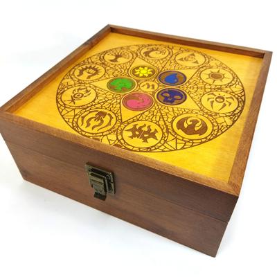 Box mit Deckel für Sammelkarten Magic the Gathering, Pokemon, Yu-Gi-Oh 25x25x11 cm Mr. Thomas's Workshop Holzlack
