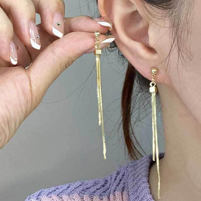 Koreanischer Stil Nicht-Piercing Ohrclip mit langem Quaste, Perlmutt Schmetterlings Design für Damen - High-End, Coole Mode.