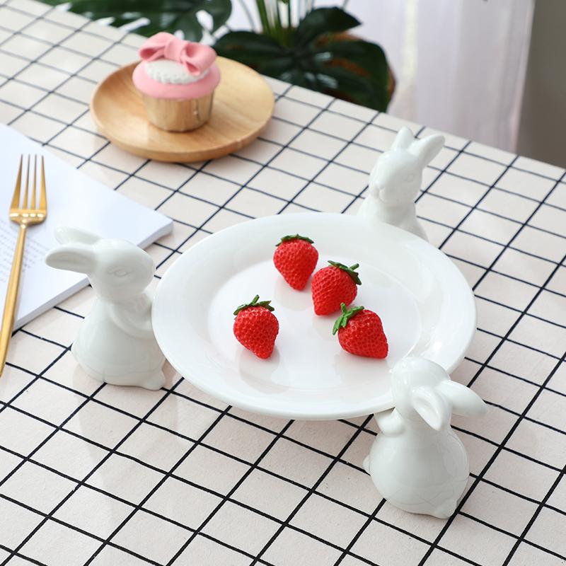 White Ceramic Rabbit Tray Creative Candy Tray Wedding Birthday Cake Tray Stand Dessert Table Tea Dessert Stand Display Plate