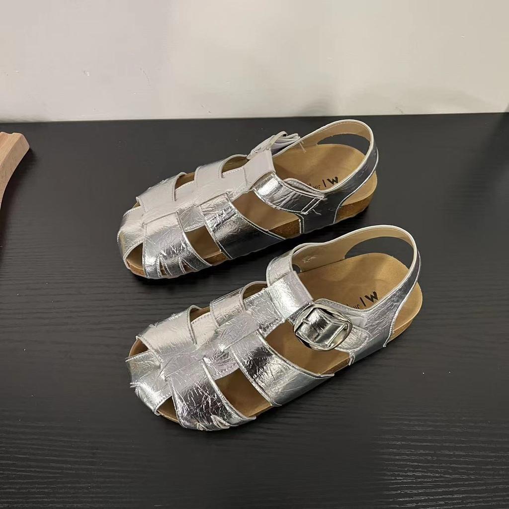 Fashion Women's Solid Color Retro Flat Sandals Summer Hollow Woven Baotou Roman Beach Shoes Versatile Soft Bottom Hole Shoes for Women