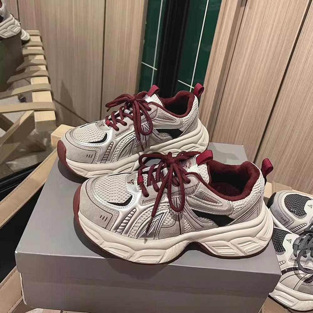 Leather Platform Dad Shoes Women's 2025 New Autumn and Winter Velvet Heightening Lightweight Casual Mesh Red Sneakers