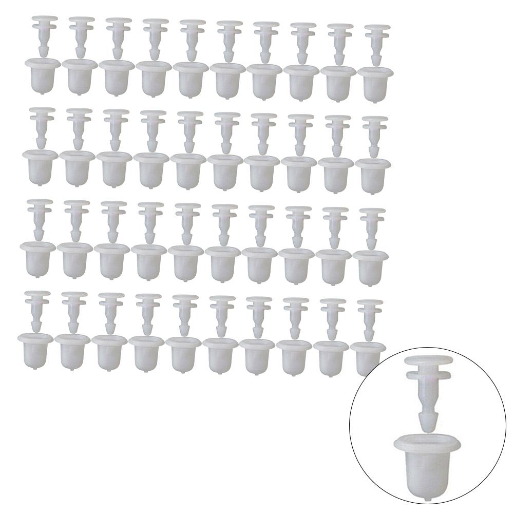 01553-02903 Wheel Fender Clamps For Nissan Navara D22