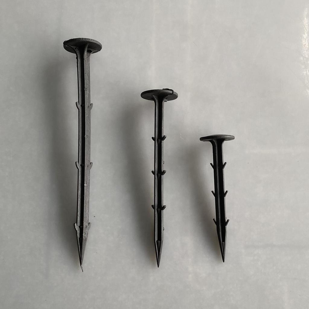 Gardening Essential: Weed Control Ground Fabric Nails for Orchards & Greenhouses - Perfect for Mulch & Strawberries