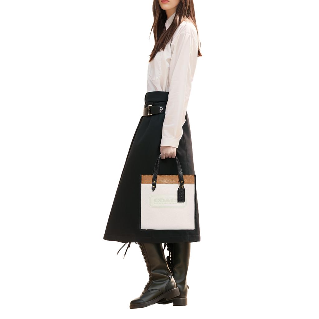 Coach Field 22 Badge Decorated Vertical Leather Tote Bag Women tote White Brown C3461-B4CAH
