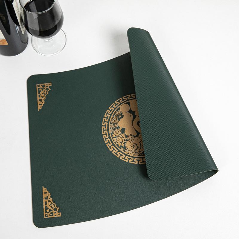 

Веерообразные кожаные салфетки под приборы в скандинавском стиле — водонепроницаемые и изолированные салфетки под приборы для обеденного стола. темно-зеленого