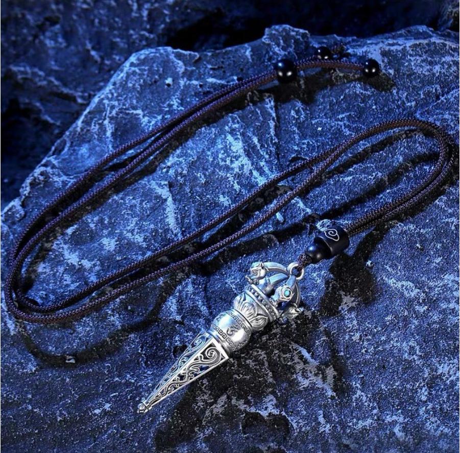 

Six-syllable Mantra Vajra Pendant, Vajra, Retro Ethnic , Men s And Women s Imitation Thai Tibetan Necklace Pendant One Size білий
