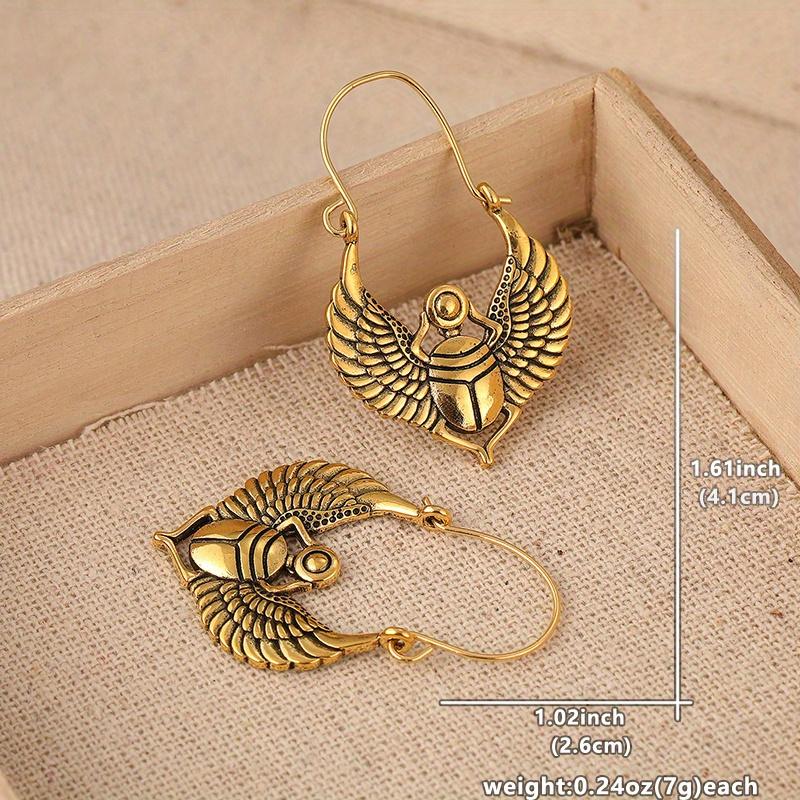 Pendientes Metálicos Vintage con Patrón de Escarabajo Tallado Diseño de Ala Dorada Pendiente Creativo para Fiesta Navideña Accesorios Perfectos de Joyería Punk