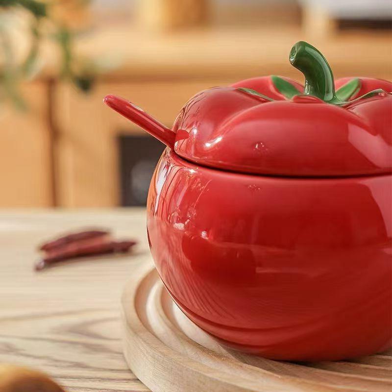 Tomato Ceramic Seasoning Container Seasoning Box Salt Jar Kitchen Storage Container Cartoon Tomato Bottle Kitchen Accessories