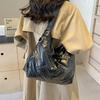 IELGY Ladies Tote Bag Autumn Winter Fashion Large Capacity Commuter One Shoulder