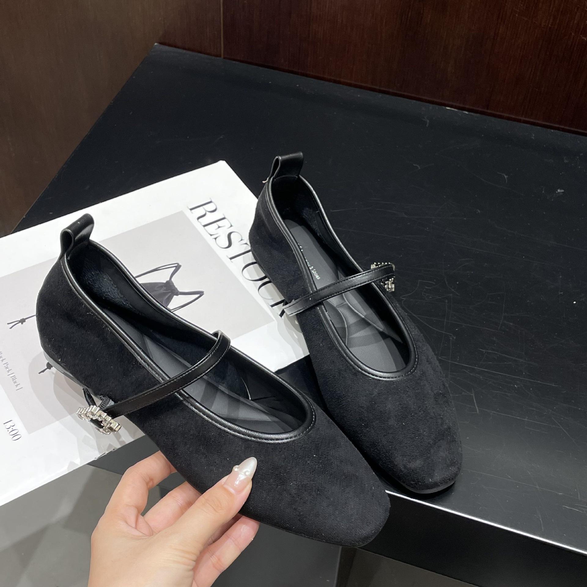 

Spring New Brand Women Flats Round Toe Shallow Slip on Ladies Casual Ballet Shoes Soft Leather Eelgant Dress Shoes 40 чорний