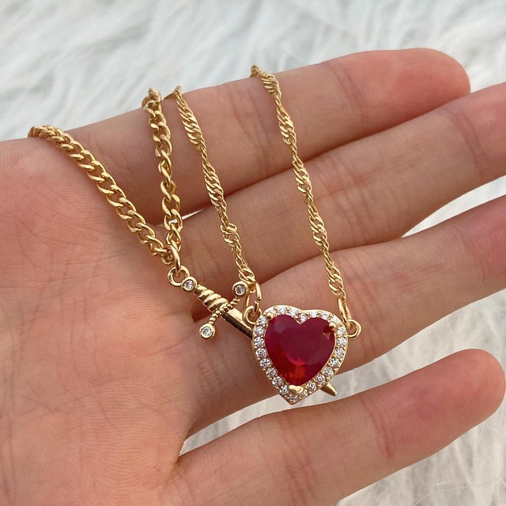 Gothic Heart & Wings Necklace – Retro Arrow Clavicle Chain Accessory