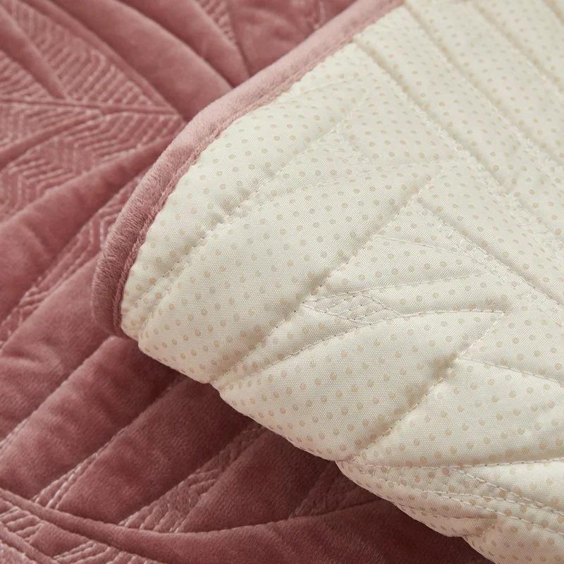 Winter Thick Plush Sofa Cover for Living Room Soft Velvet Sofa Mat Chaise Lounge Towel Universal Non-Slip Couch Back Slipcovers