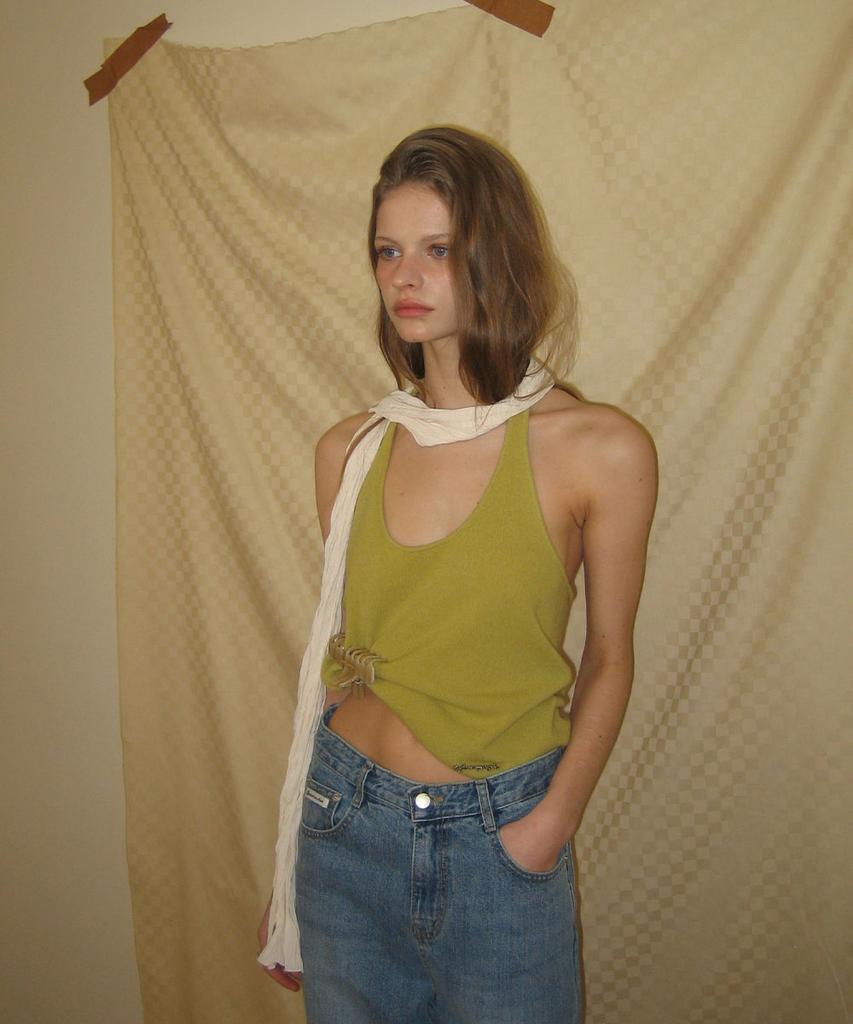Eopaeleolakaibeu Hay Wool Halter Layered Sleeveless - Olive