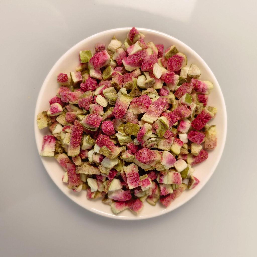 Cold Brew Freeze-Dried Fruit Tea: Green, Orange, Lemon, Passion Fruit Slices