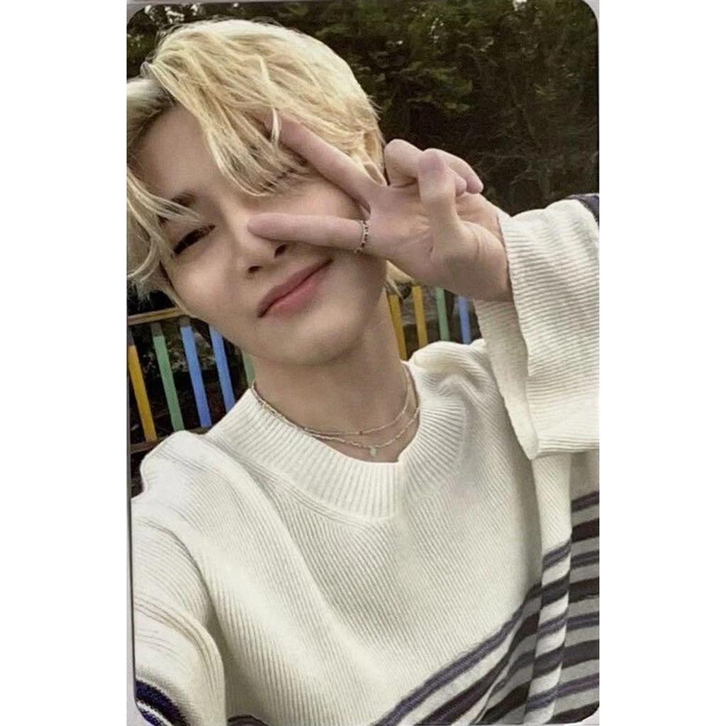 Stray Kids Stay In STAY In JEJU JYP SHOP SKZOO STORE OFFICIAL PHOTO CARD