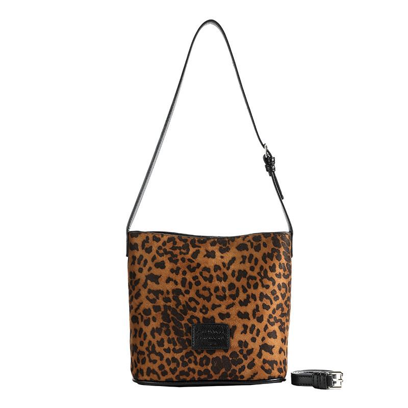 Ielgy Bucket Bag High-End Sense One-Shoulder Retro Texture Cross-Body Bag