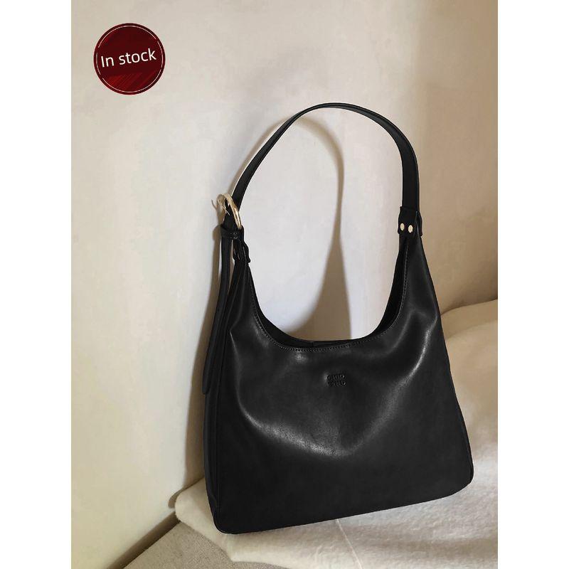 

Nanfeng Chio2nd Ninth Generation Fashion Shoulder Bag Black