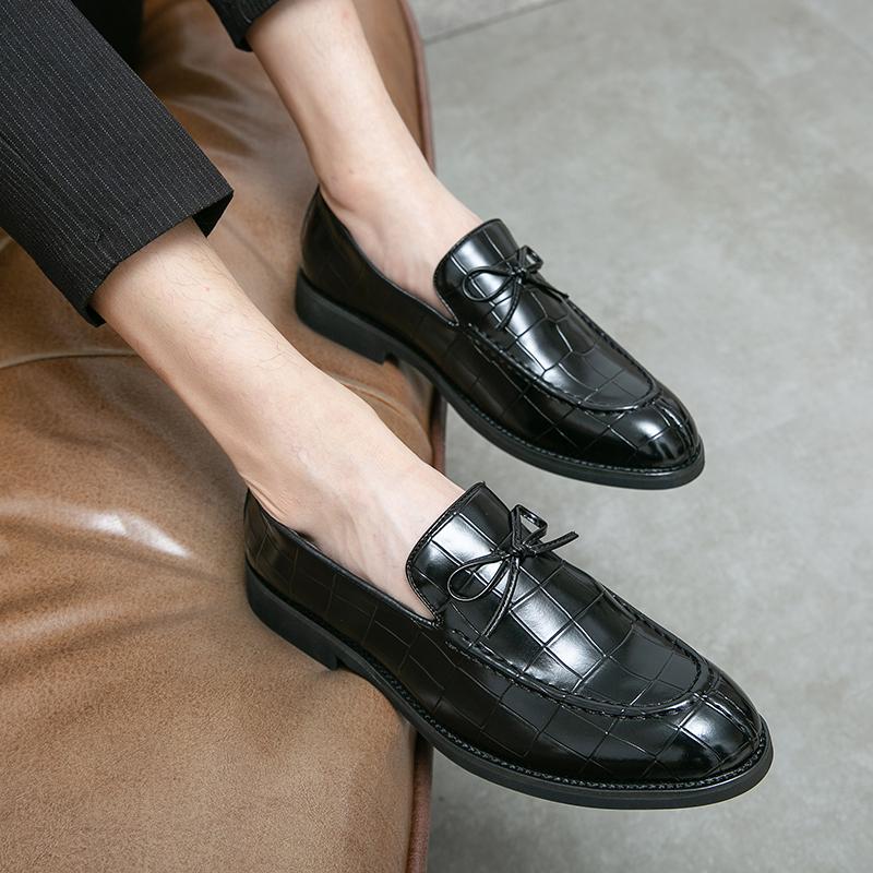 Loafers Men fashion Flats Casual Shoes Male Slip On Mules Runway Flat Brand Fashion Overlock loafers men moccasins
