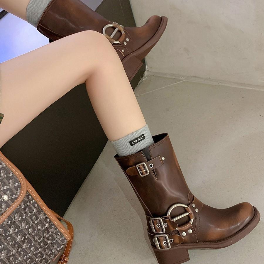 Short boots women's retro western cowboy boots autumn and winter boots thick leather martin boots sleeve knight boots.