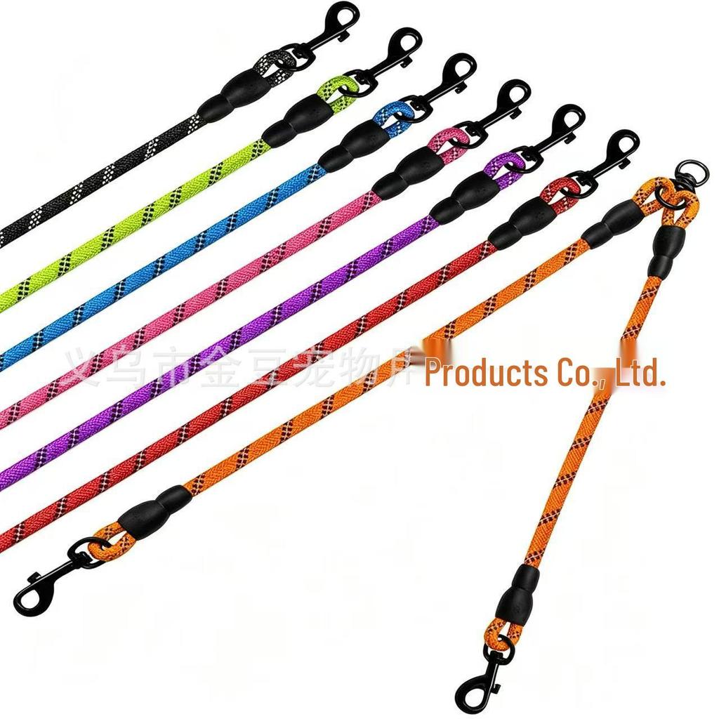 Reflective One-to-Two Dog Leash for Medium and Large Dogs