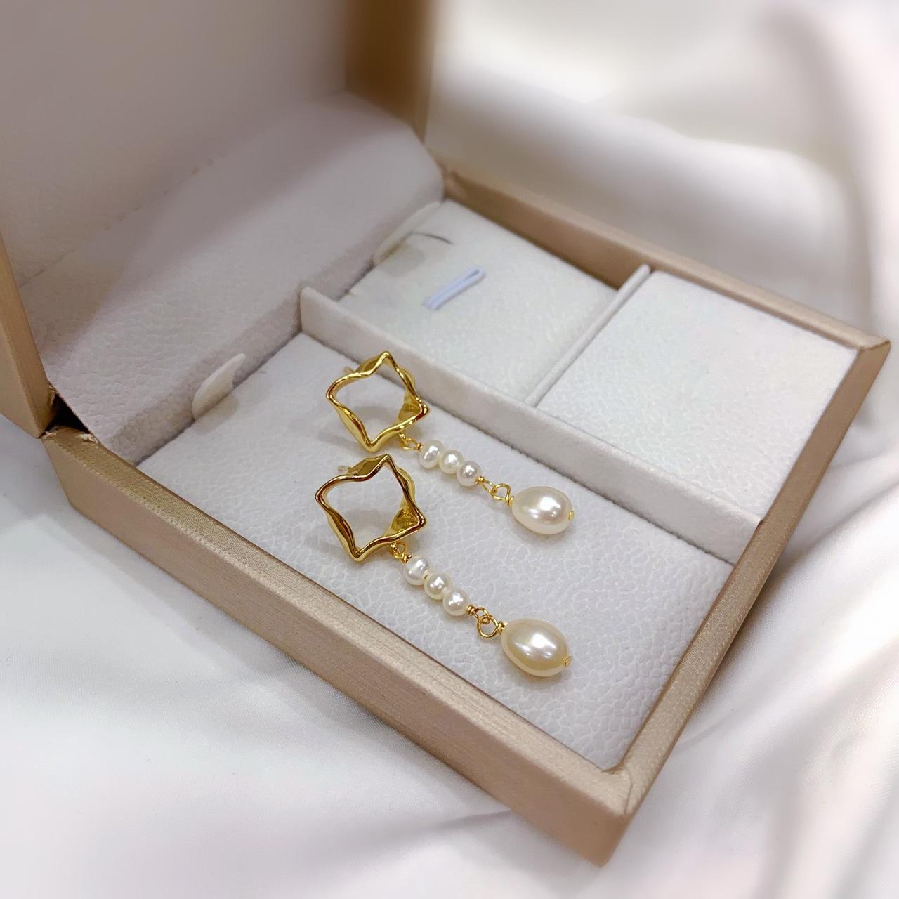 Fangyuan French temperament commuter natural freshwater pearl long symmetrical silver needle earrings basic stud earrings silver needle women Silver needle