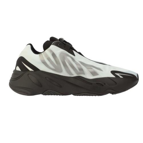 Yeezy Unisex Adult 700 MNVN Trainers