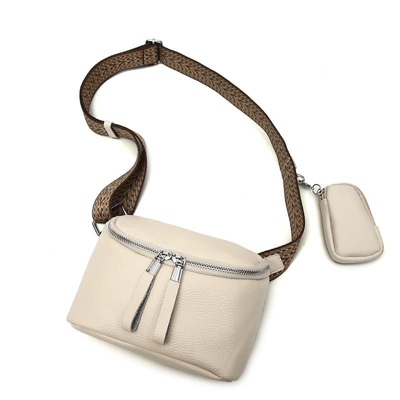 Leather Women'S Bag First Layer Cowhide Women'S Shoulder Messenger Bag Mini Small Lunch Box Bag Simple Breast Bag Tide