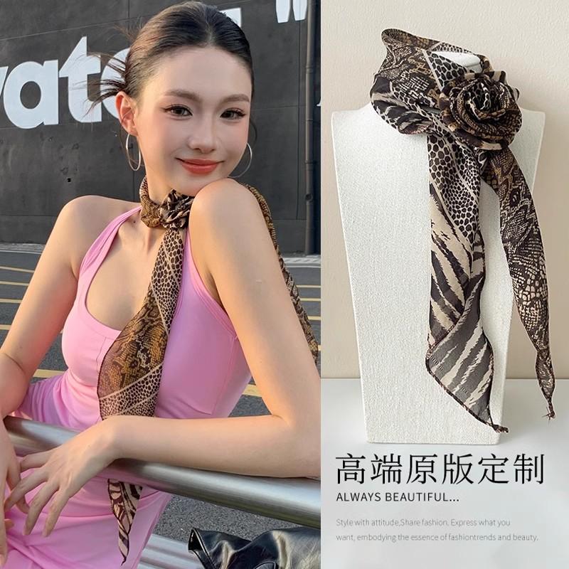 Korean atmosphere black polka dot rose silk scarf early autumn new fashion temperament versatile scarf accessories