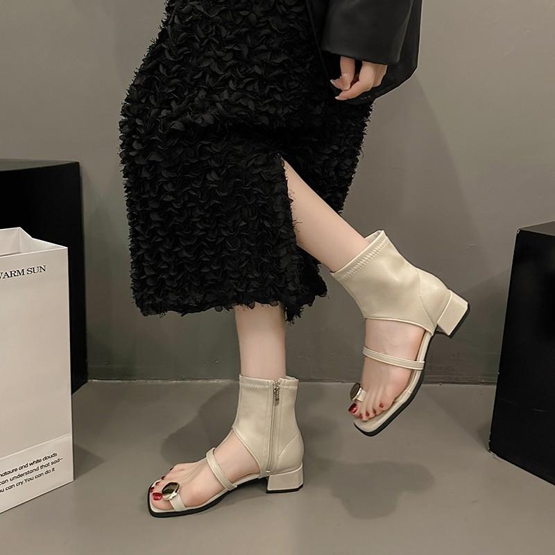 Fashion Clip Toe Women Sandals Shoes Cool Boots Summer Fashion 2024 Low Heels Designer Flip Flops Open Toe Slippers Zapatos Mujer Pumps