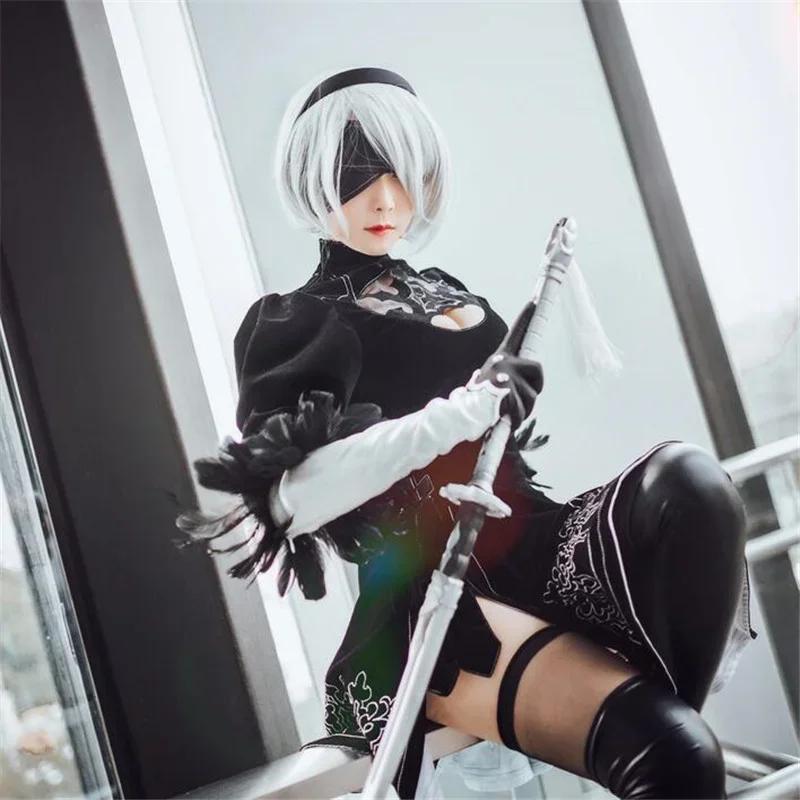 Leugnen: Automata 2B 9S Anime Cos Perücke Silber Grau Kurz Gerade Cosplay Synthetische Perücke YoRHa Nr. 9 Modell S Perücke