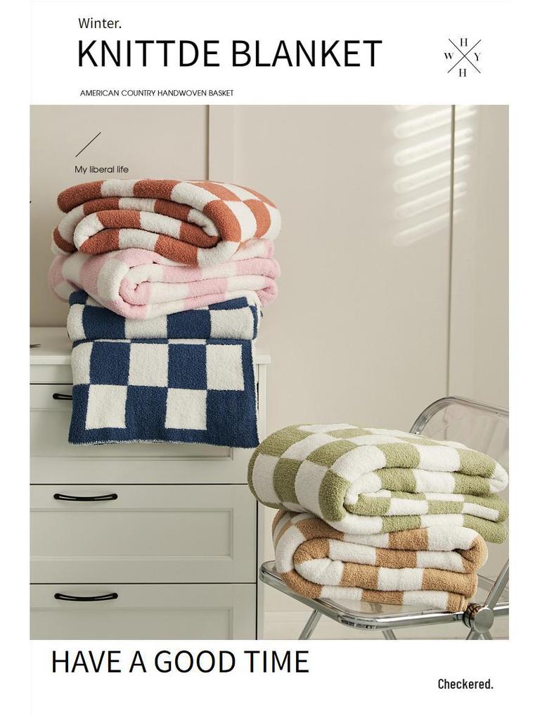 Retro Large Checkered Velvet Knitted Throw Blanket