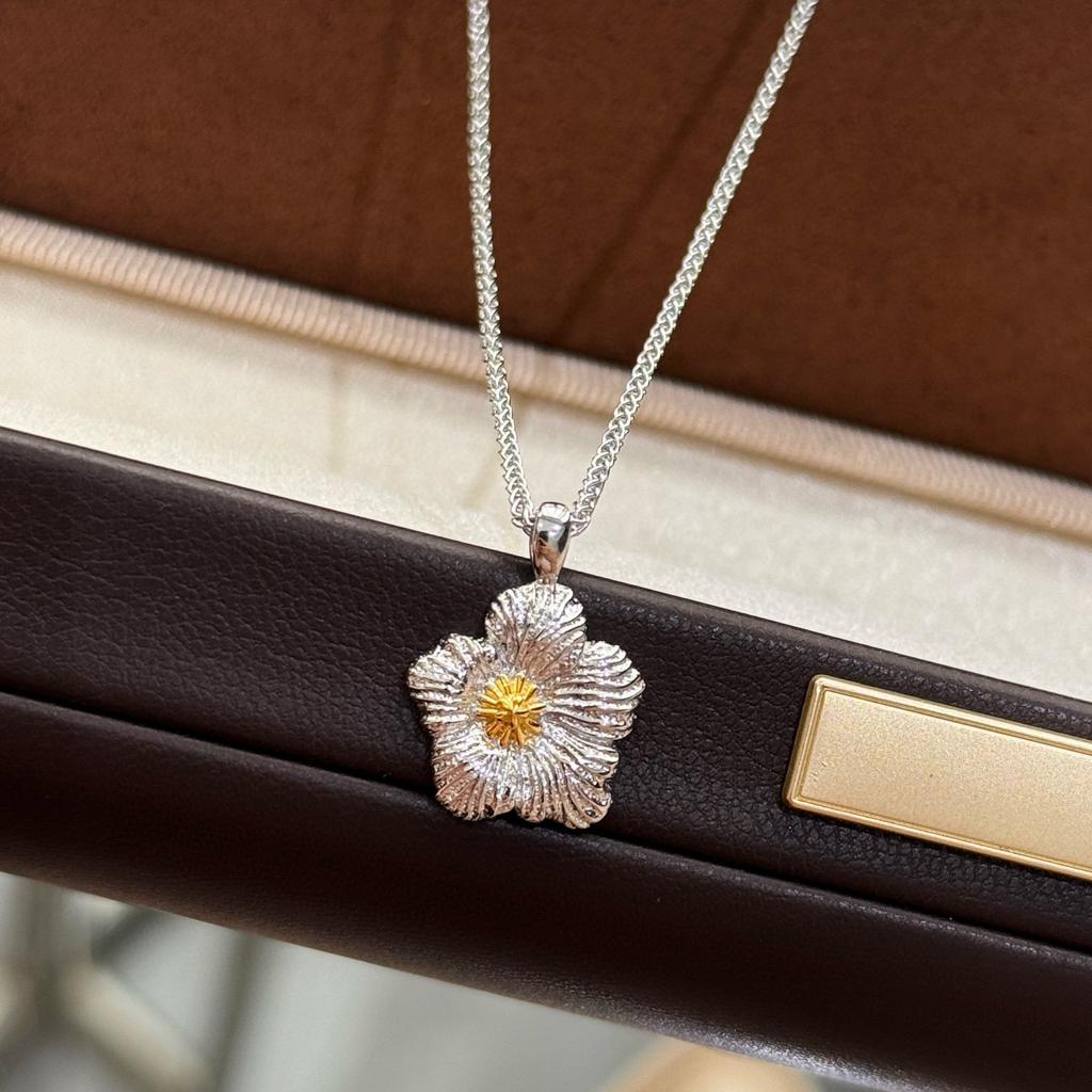 New Vintage 100% Pure 925 Sterling Silver Pendant Frosted Small Flowers Shape Necklaces For Women Luxury Wedding Jewelry