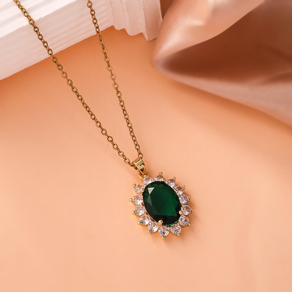 Women's Luxury Titanium Steel Pendant Clavicle & Long Sweater Necklace - Niche Design