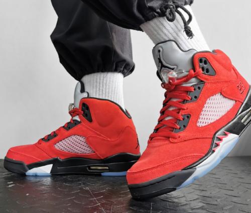 Jordan 5 Retro Mid Raging Bull - DD0587-600