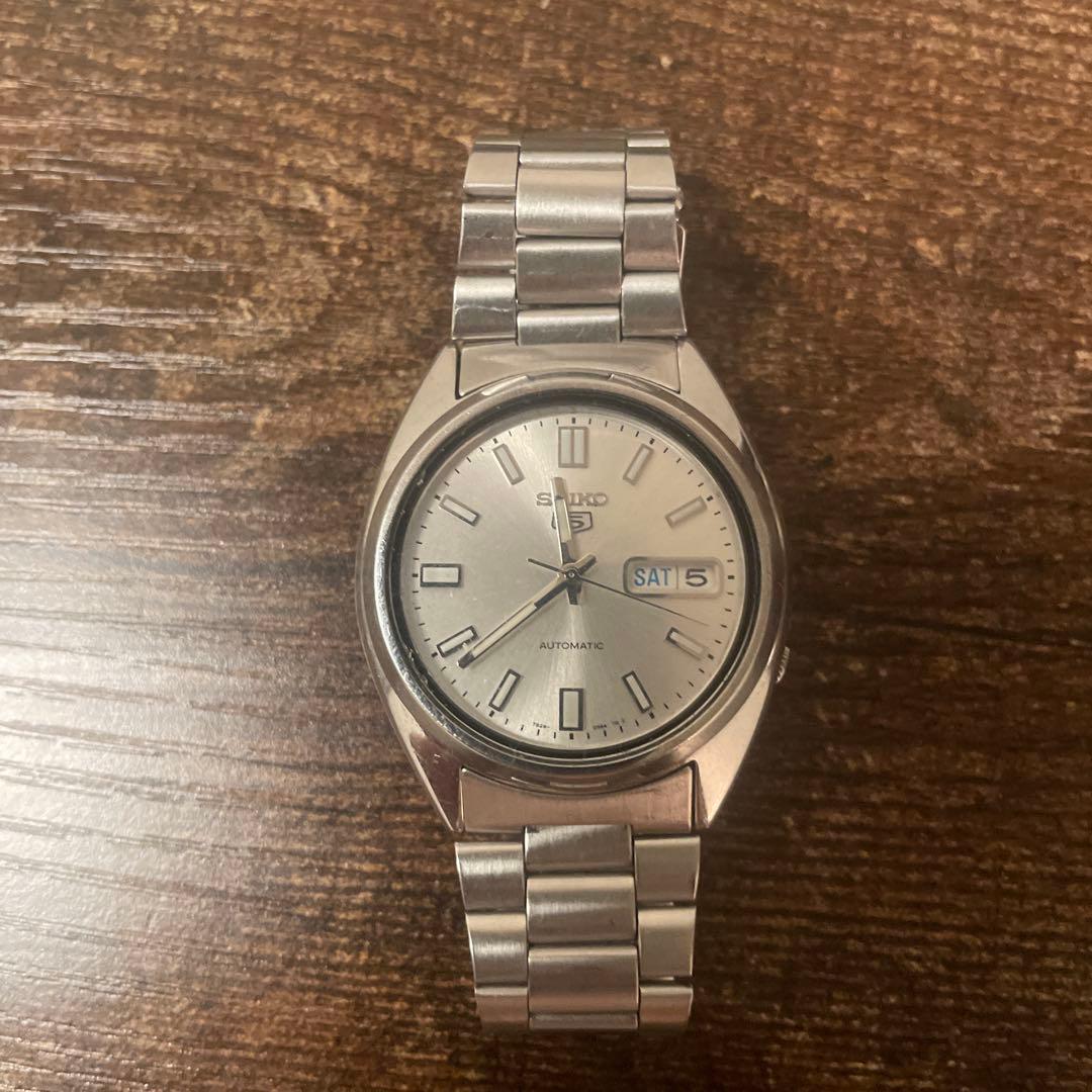 Used Vintage SEIKO 5 automatic watch silver dial