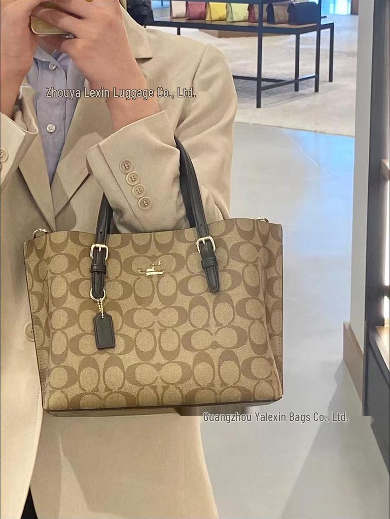 Koujia Mollie25 Chambray Tote: Versatile, Spacious Shoulder & Crossbody Handbag