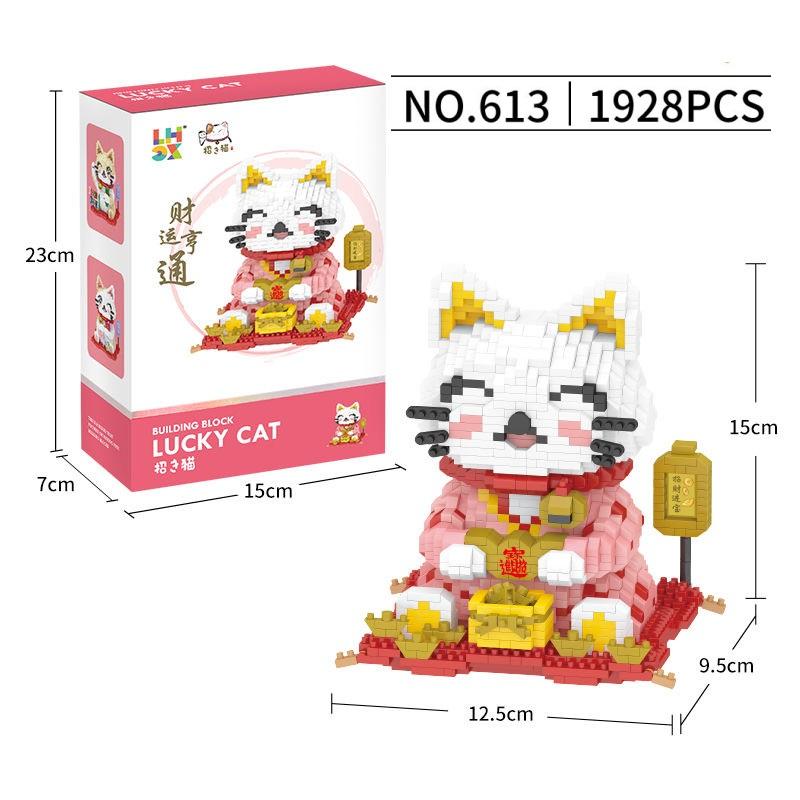 Mini Blocks Fortune Cat Assemble Anime Figure Building Toy New Year Gifts Cartoon Brinquedos Adult Collection Christmas Present