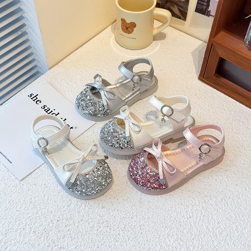 Girls Sandals 2025 Summer New Children's Princess Shoes Girls Bag Head Crystal Shoes Soft Sole Baby Girl Beach Shoes
