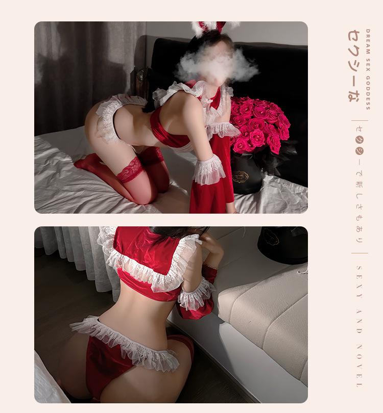 “Pure & Sexy Christmas Bunny Temptation Lingerie Set: Quick-Release Battle Robe”