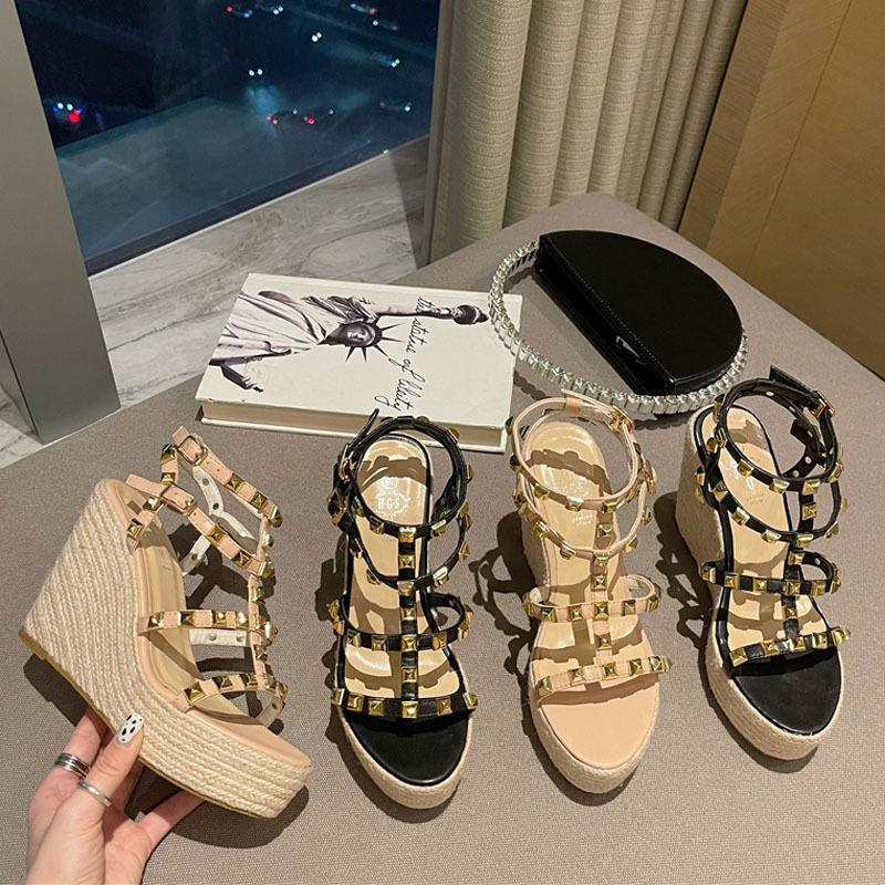 Women's shoes, versatile rivets, heightening high heels, women's muffin thick-soled straw wedge sandals