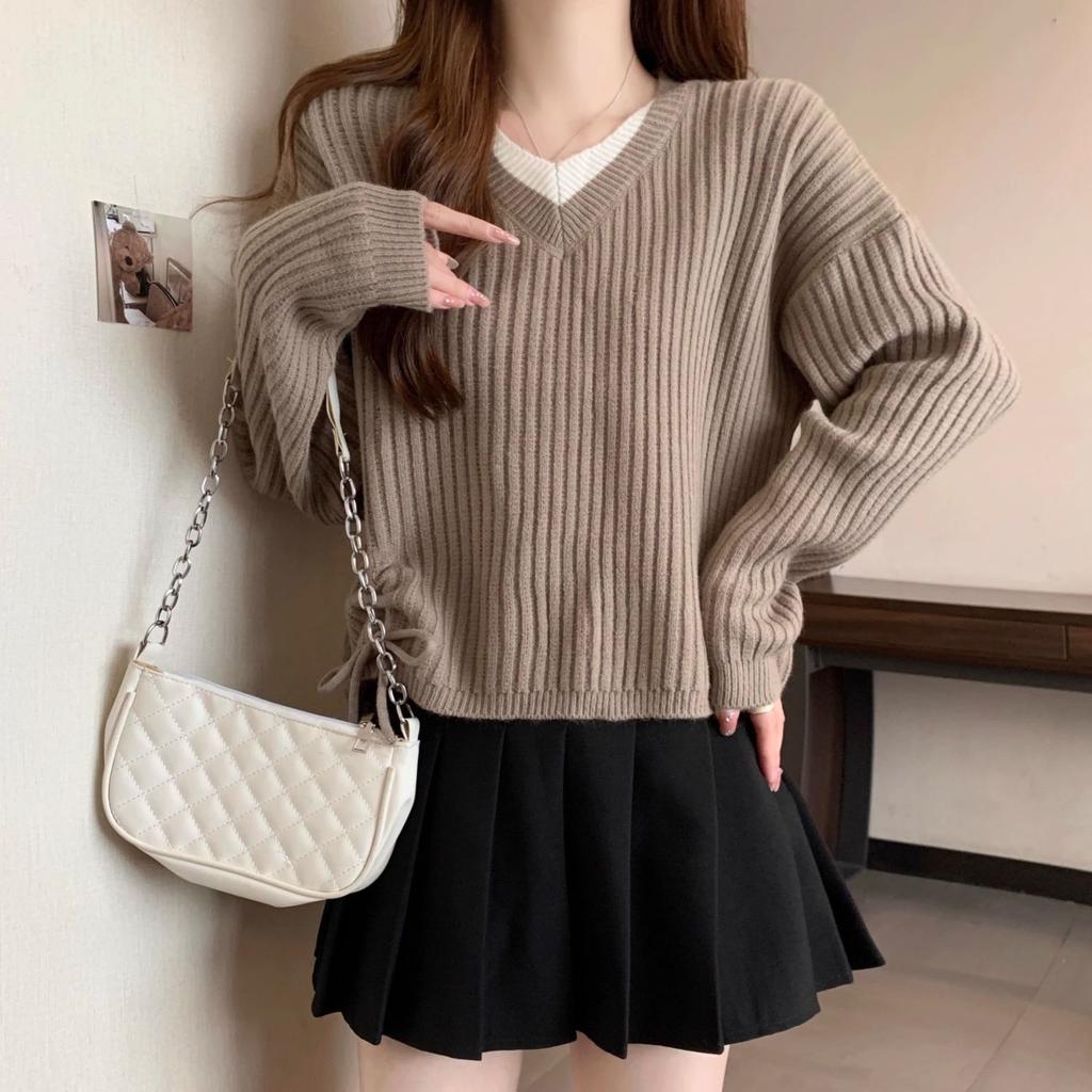Knitted Sweater Women's Autumn  Winter Versatile Slimming V-neck Long Sleeved Fake Two-piece Drawstring Sweater