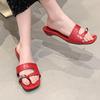 Women's Slippers 2025 Trend Designer Clip Toe Women's Sandals Casual Flat Shoes Square Head Outdoor Comfortable Beach Flip Flops
