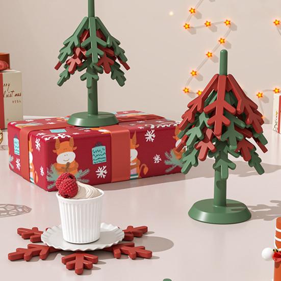 4Pcs Christmas Tree Coasters with Base Silicone Drink Coasters Thermal Pot Holder Insulation Pads for Table Protection Festive Decor