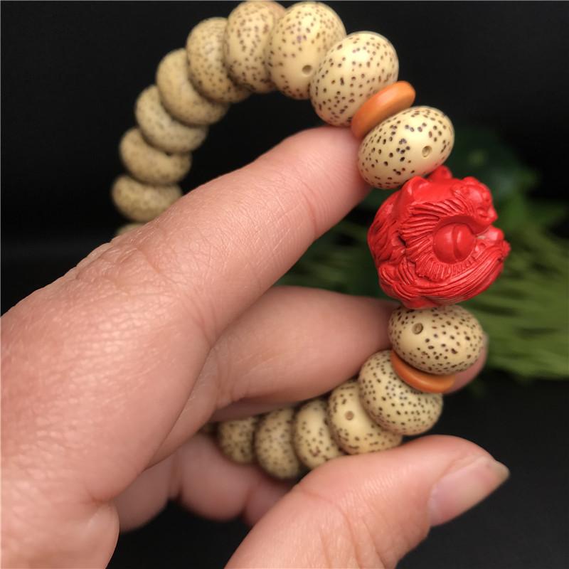 Natürlicher lila und goldener Sandlöwe mit Xing Yue Bodhi Abacus Perlen Zinnober Buddha Perlen Handschnur