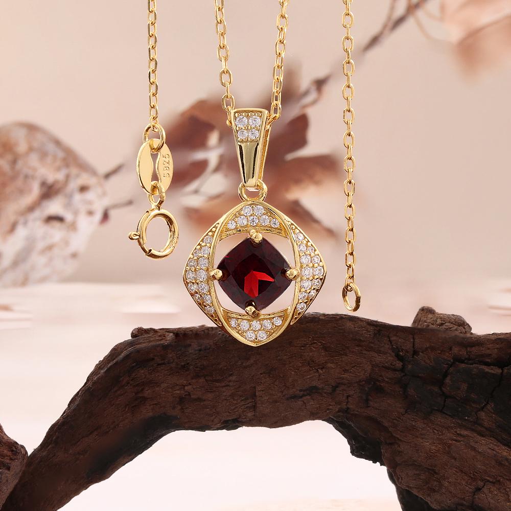 Light Luxury Natural Garnet Gemstone Jewelry Set S925 Silver Pendant Necklace Earring Fine Jewelry Women's Anniversary Gifts