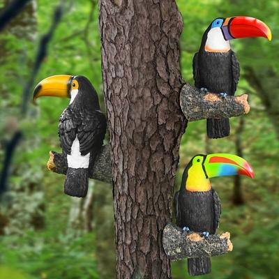 Natural Rustic Toucan Bird Figurine Tree Hugger Decor Hanging Resin Ornament Sculpture Garden Statue Animal Yard Wall Decoration