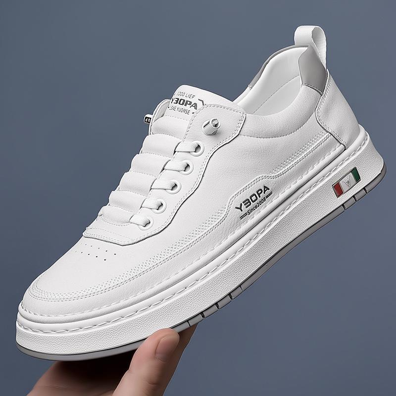 Fashion :2025 New Leather Mens Sneakers High Quality Slip on Walking Shoes Men's Skate Shoes Men Outdoor Leather Fashion Casual Shoes